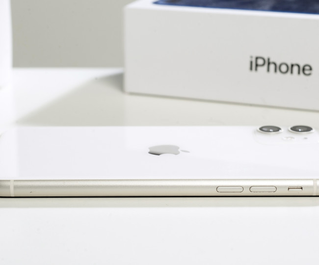 iPhone 11 256gb, White (MWLM2) б/у